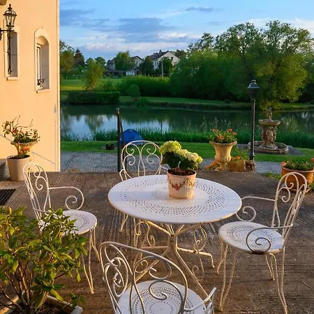 Pensionat Domaine De Lardoisiere 3*