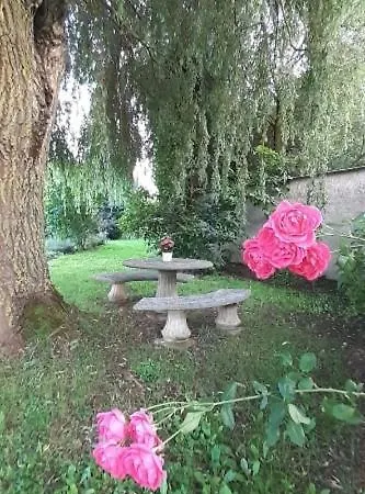 Domaine De Lardoisiere 3*