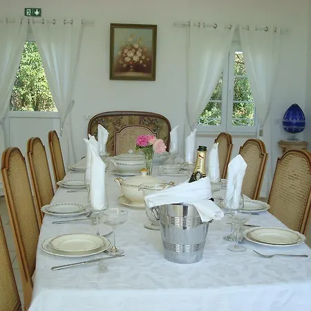Domaine De Lardoisiere Chateau-Salins