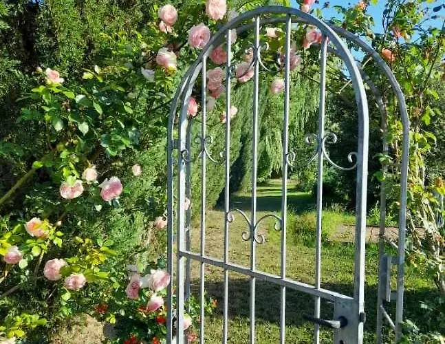 Domaine De Lardoisiere Château-Salins